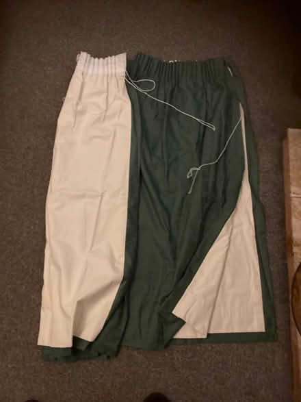 Photo of free Green curtains (Higher Walton Preston PR5) #2