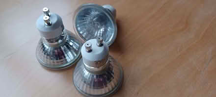 Photo of free 5 GU10 halogen lamps, 50 w spots (Rayner's Lane HA5) #2