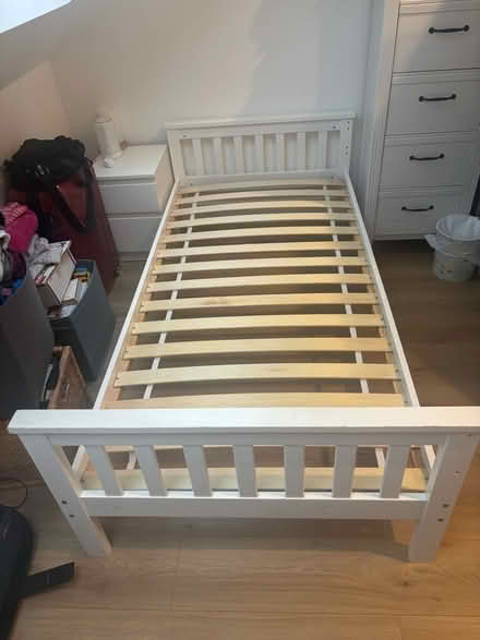 Photo of free White Single Bed (Fleetville AL4) #2
