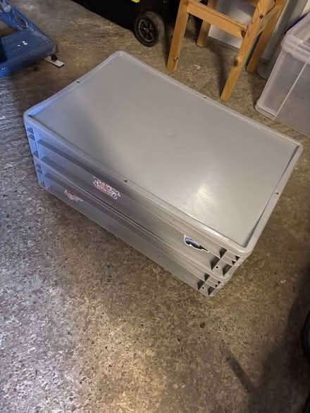 Photo of free 2 Euro boxes (Southdown) #1