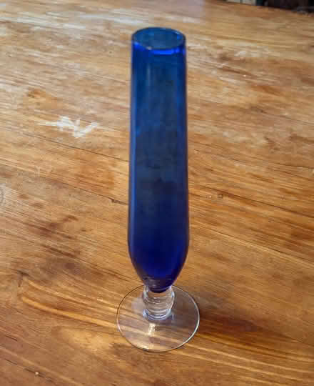 Photo of free Very Small Flower Bud Vase (Lower Weston) #1