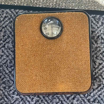 Photo of free Weighing scales (Redbridge IG1) #2
