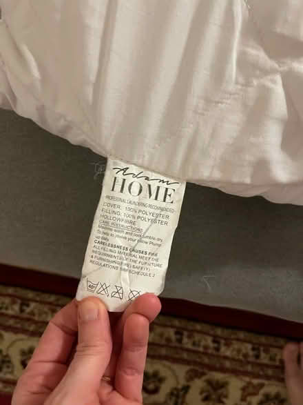 Photo of free Polyester pillow (SE1) #2