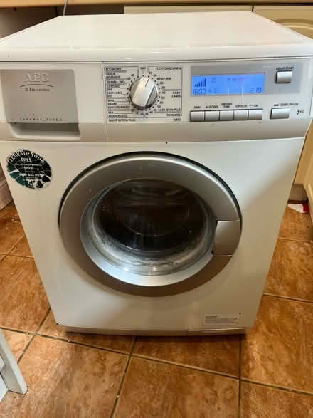 Photo of free AEG Washer Dryer (Sevenoaks) #1
