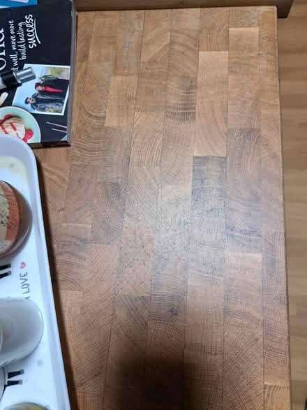 Photo of Dining table (Anstey LE7) #1