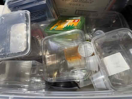 Photo of free boxes 📦& plastic containers (Humble Texas) #1