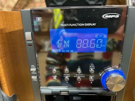 Photo of free HiFi system. (Townsend AL3) #4