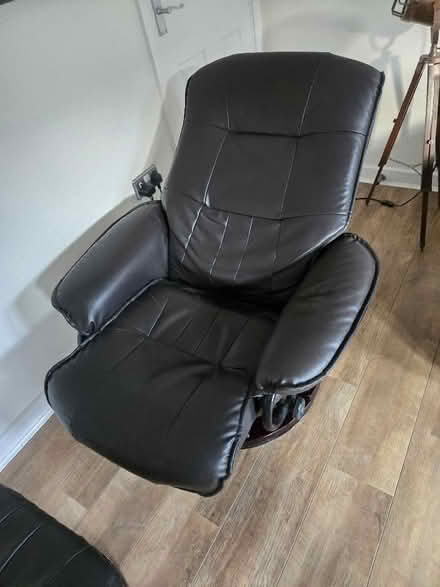 Photo of free Dark brown reclining chair with matching foot stool (Barton-upon-Humber DN18) #4