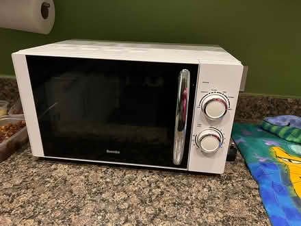 Photo of free Breville Microwave (Burridge SO31) #1