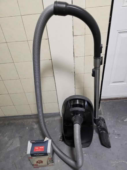 Photo of free Miele Hoover with box of bags (South Oxhey) #1