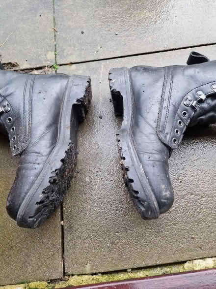 Photo of free Brit army boots - please read info! (Wigmore HR6) #2