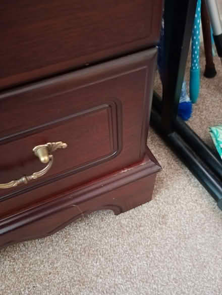 Photo of free 3 shelf bookcase with glass doors (Haxby YO32) #4