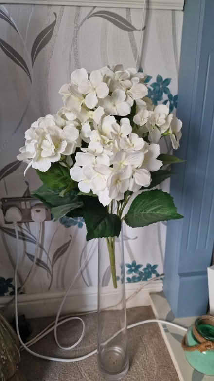 Photo of free Tall vase with fake hydrangeas (Kirk Hallam DE7) #1