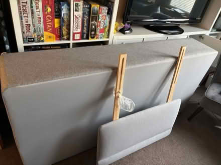 Photo of free Single divan bed (no mattress) (Sunnyhill DE23) #2