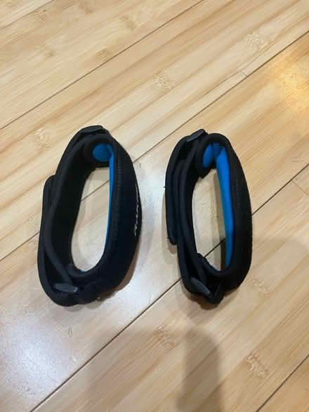 Photo of free Rakiie Brace Tennis Elbow Men Women (Fair Lawn, NJ) #2