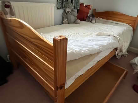 Photo of free Single bed and under-bed drawers (Barnard's Green WR14) #1