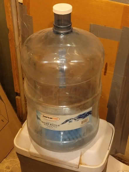 Photo of free Water bottles. 5 gallons each (Ruthrauff/Kain Ave) #1
