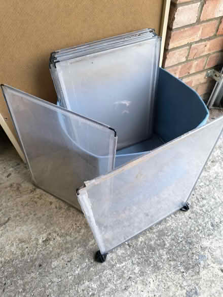 Photo of free Guinea pig pen / small pet blankets (Reading RG2 (Shinfield Road)) #1