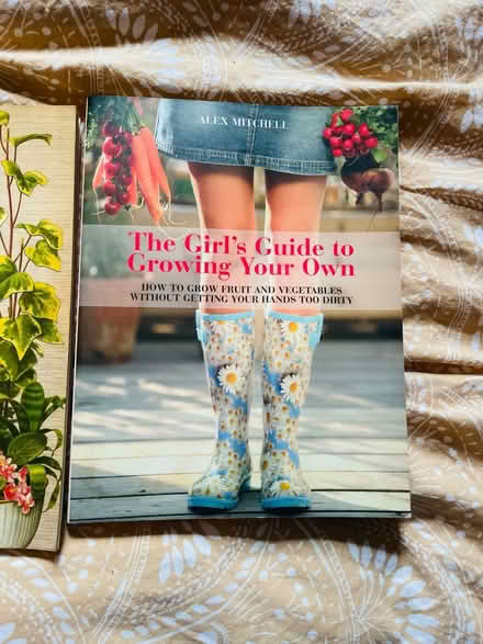 Photo of free 3 gardening books (Cripps Corner Rd TN32) #4