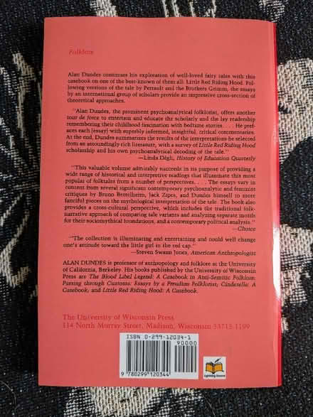 Photo of free Little Red Riding Hood: A Casebook (CT15) #2