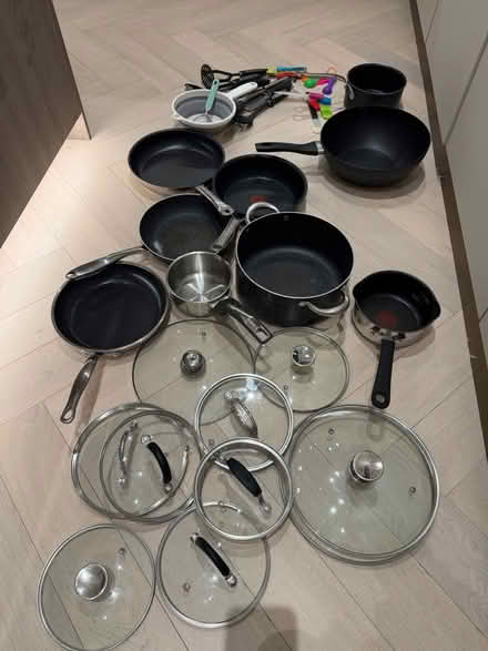 Photo of free Lots of pots & pans (Finchley) #1