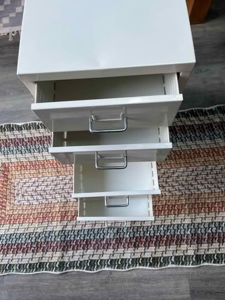Photo of free 6 drawer metal cabinet on castors (Ashgate S40) #3