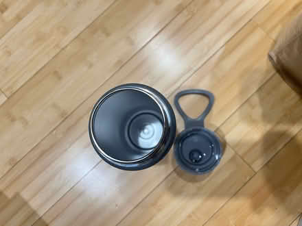 Photo of free 32 oz water bottle NEW (Fair Lawn, NJ) #4