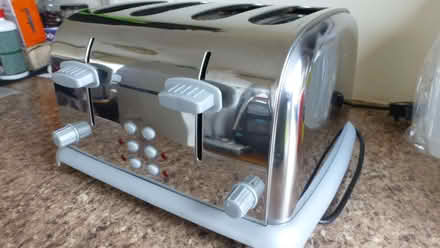 Photo of free 4 slice toaster (Fakenham NR21) #1