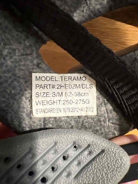 Photo of free Cycling helmet never crashed (Middle Aston OX25) #3