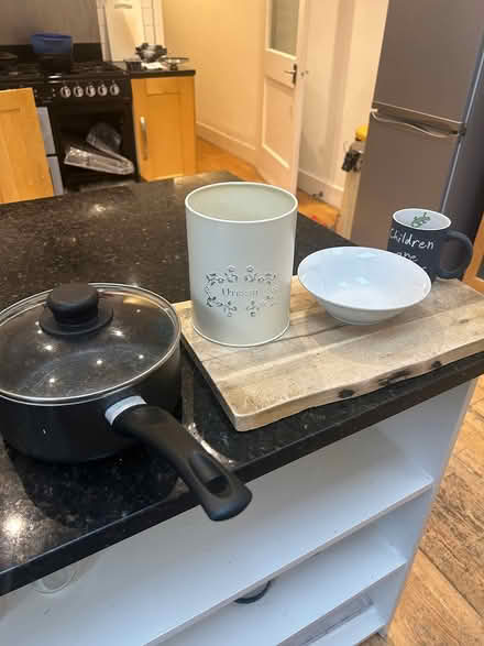 Photo of free Kitchenware (Se5 7RW) #1