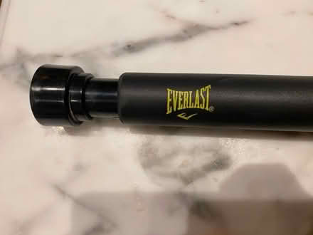 Photo of free Pull up bar / Chinning & Sit Bar (SW2 - Brixton) #1