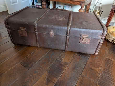 Photo of free Vintage suitcase (Surrey Heath GU15) #1