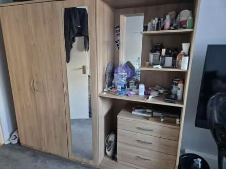 Photo of free Large wardrobe (Surbiton KT6) #1