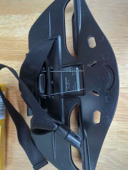 Photo of free Targus in car tablet holder (Egham TW20) #2