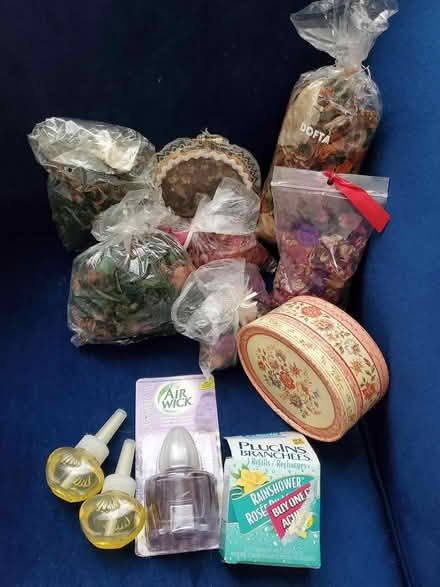 Photo of free Potpourri and air fresheners (Near Experimental Farm) #1