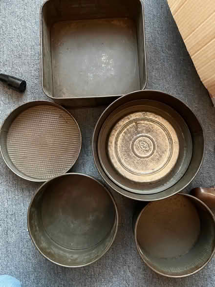 Photo of free Vintage baking tins (Moseley B13) #1