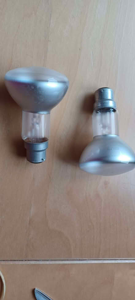 Photo of free B22 60w spotlights, bayonette fitting (Rayner's Lane HA5) #1