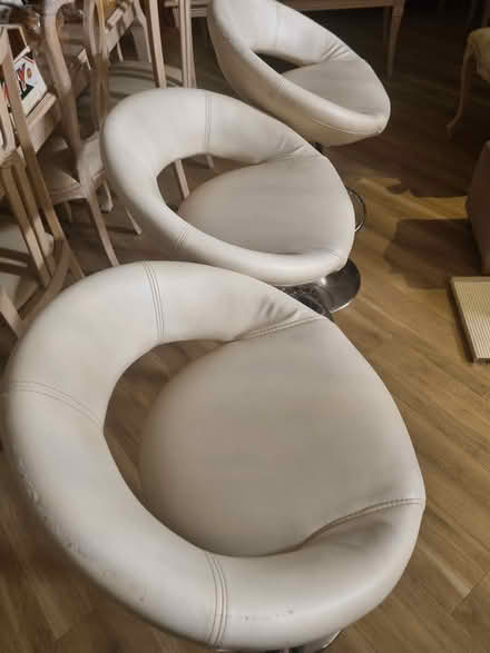 Photo of free 3 bar stools (Winchmore Hill) #1