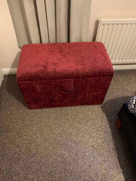 Photo of free Ottoman (Handsacre ws15) #1