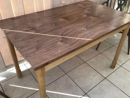 Photo of free formica kitchen table (Wigston LE18) #2