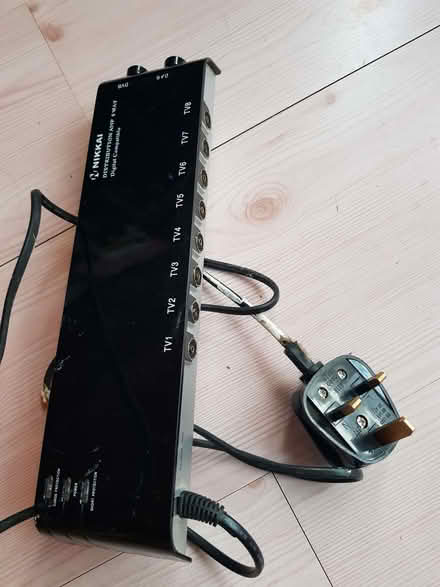 Photo of free Aerial splitter (Carleton FY6) #1