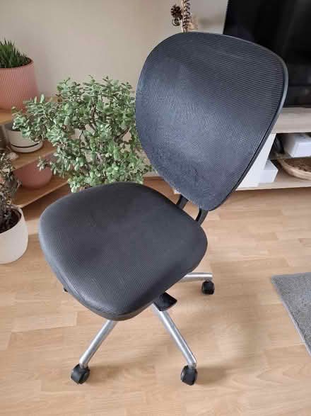 Photo of free Desk/office chair (Holbrooks CV6) #1