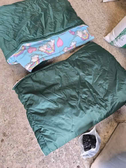 Photo of free Guinea pig pen / small pet blankets (Reading RG2 (Shinfield Road)) #3