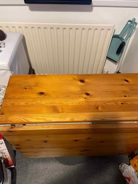 Photo of free Extending dining table (Downham BR1) #4