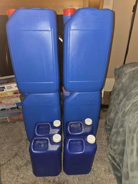 Photo of free Containers (Caterham CR3) #1