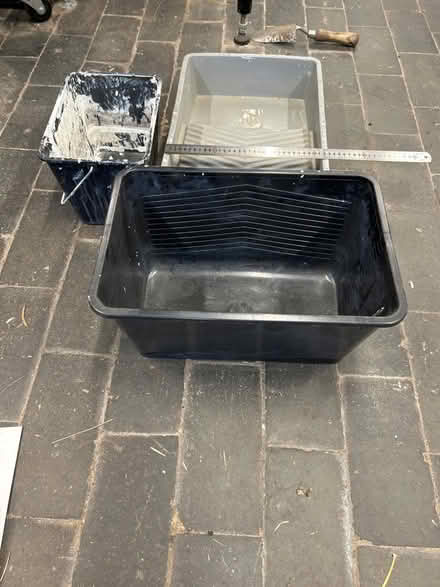 Photo of free Paint troughs and tray (Haldens AL6) #1