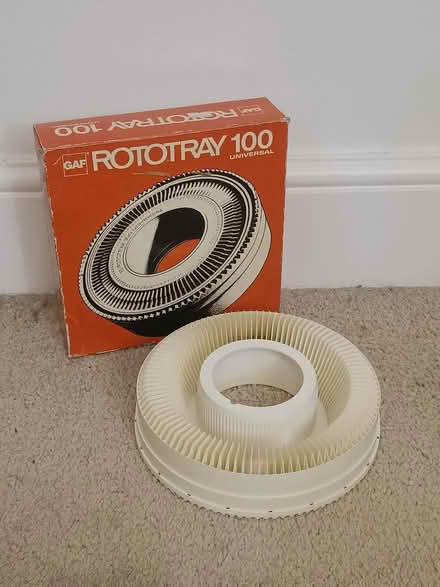 Photo of free Slide Carousel Trays (Tilehurst (RG31)) #1