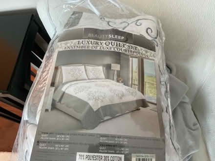 Photo of free King Size Bed Quilt/Queen Sheet set (Alta Vista area) #1