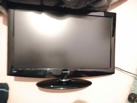 Photo of free Hitachi 22inch TV (Nether Kellet LA6) #2