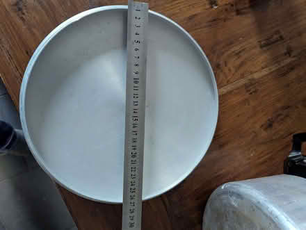 Photo of free large lidded pot for hob (but possibly not for food) (Berkhamsted HP4) #2